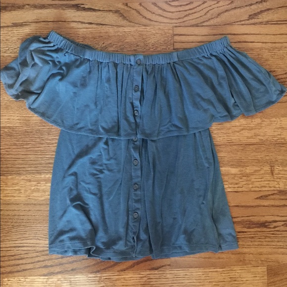 American Eagle Outfitters Tops - Off Shoulder Button Top